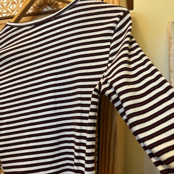 Long sleeved striped ribbed cotton crop top - Picture 3 of 5